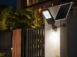 Đèn Bàn Chải Năng Lượng Mặt Trời – Giải Pháp Chiếu Sáng Ngoài Trời Tiết Kiệm, Dễ Lắp Đặt